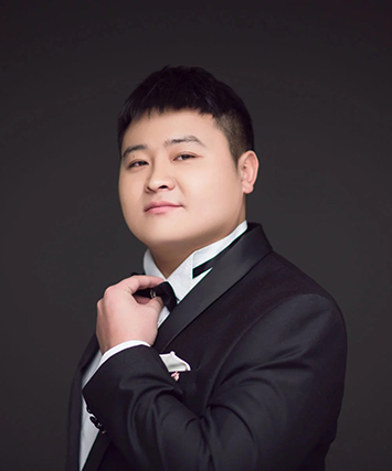 李洋